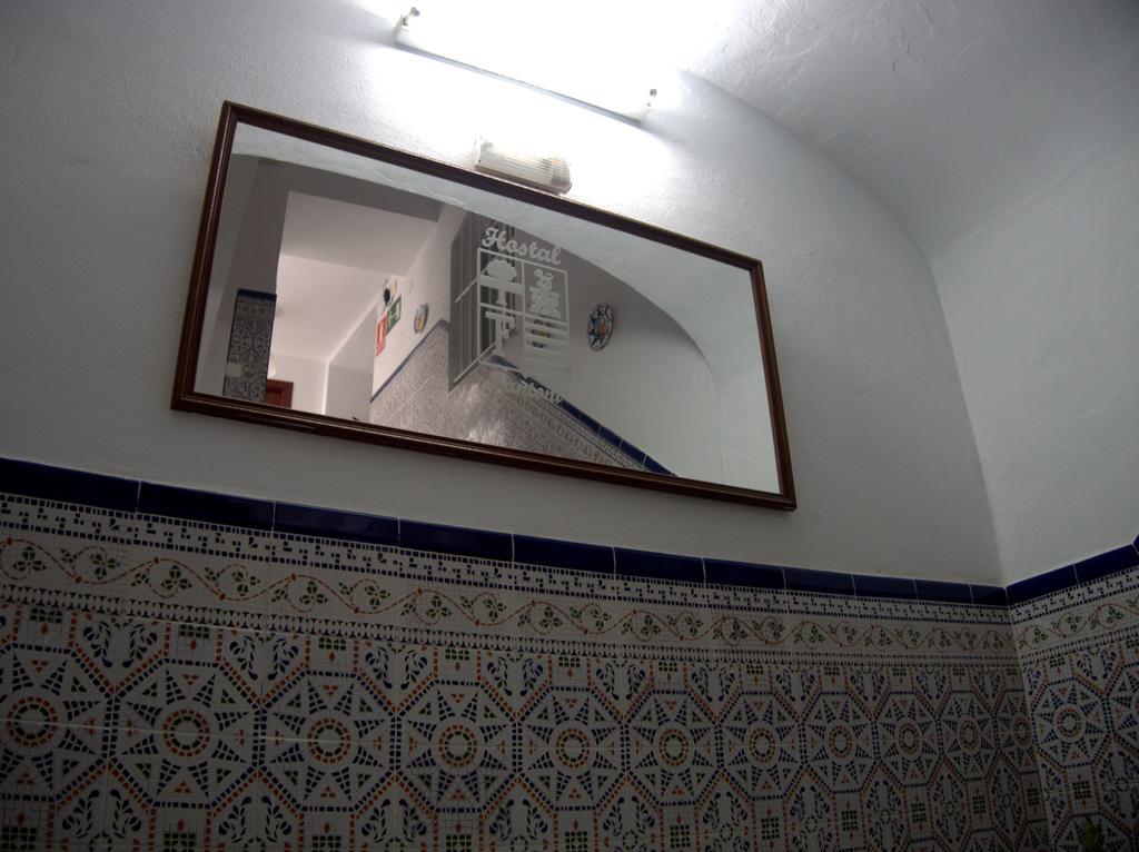 Hostal Fantoni Cadice Esterno foto