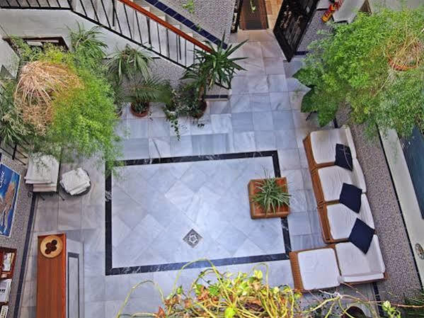 Hostal Fantoni Cadice Esterno foto
