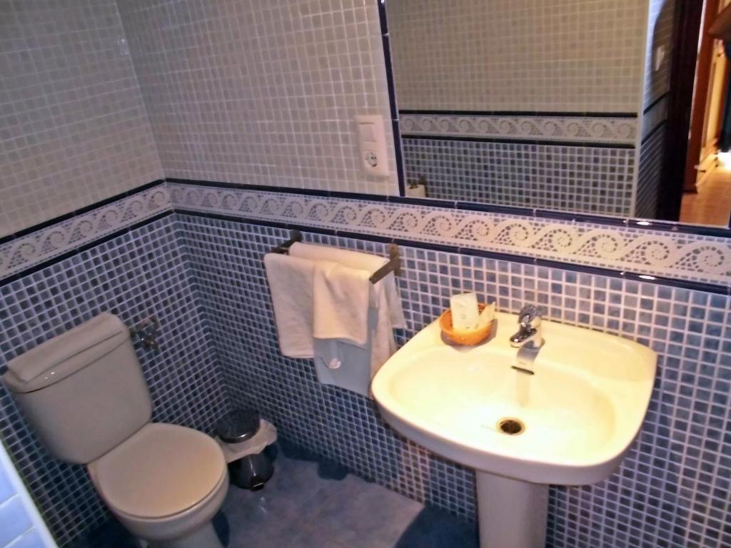 Hostal Fantoni Cadice Esterno foto
