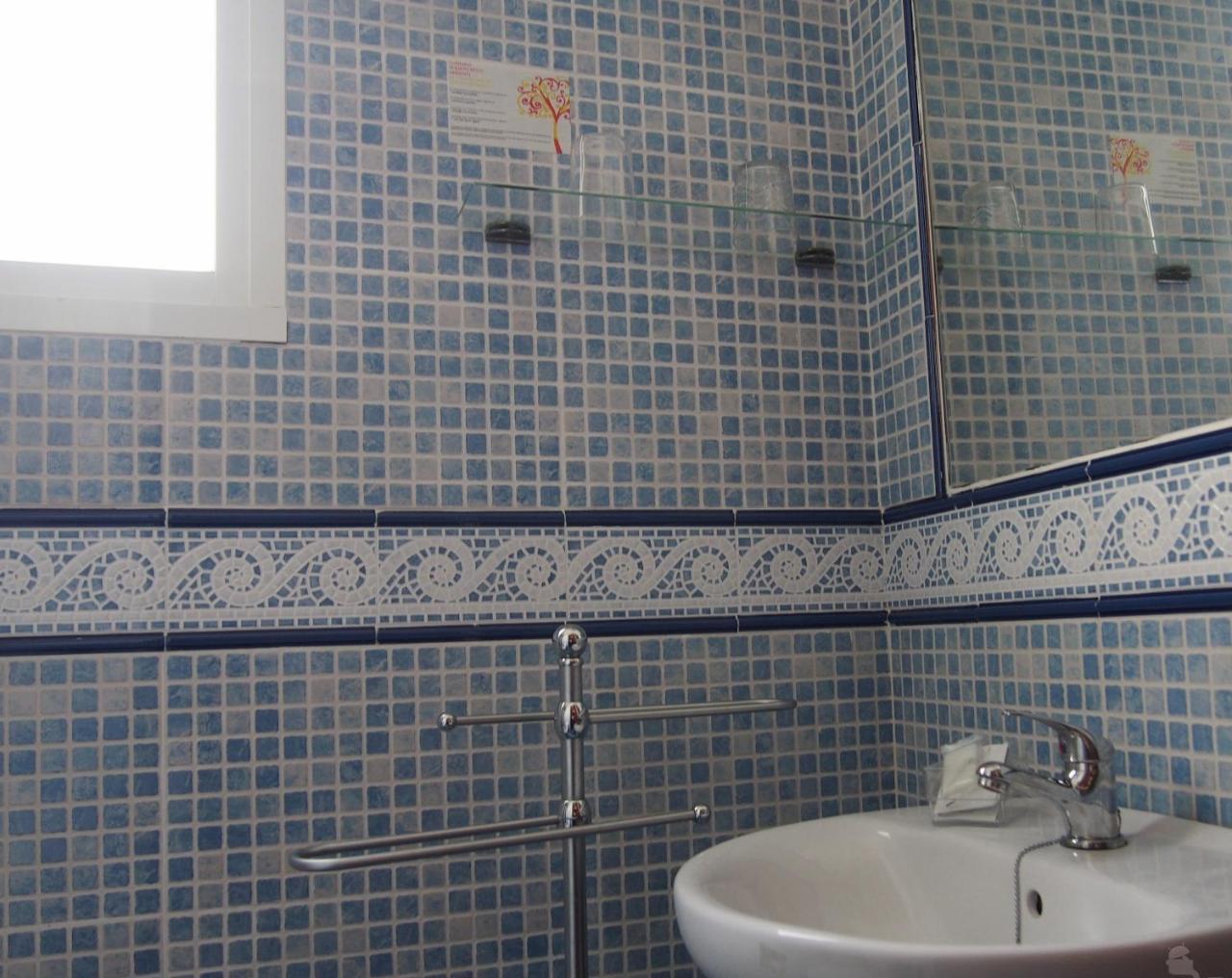 Hostal Fantoni Cadice Esterno foto