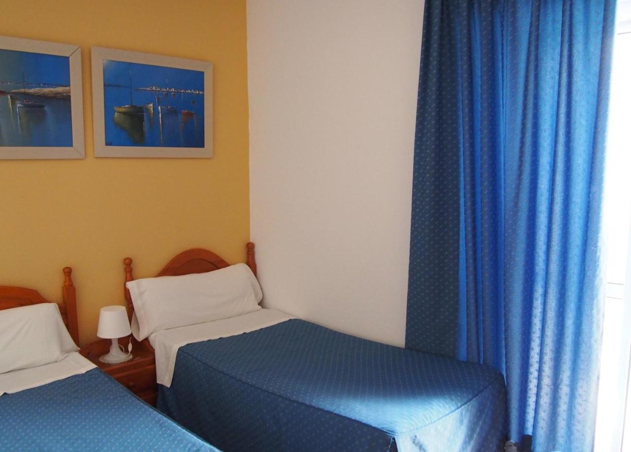Hostal Fantoni Cadice Esterno foto